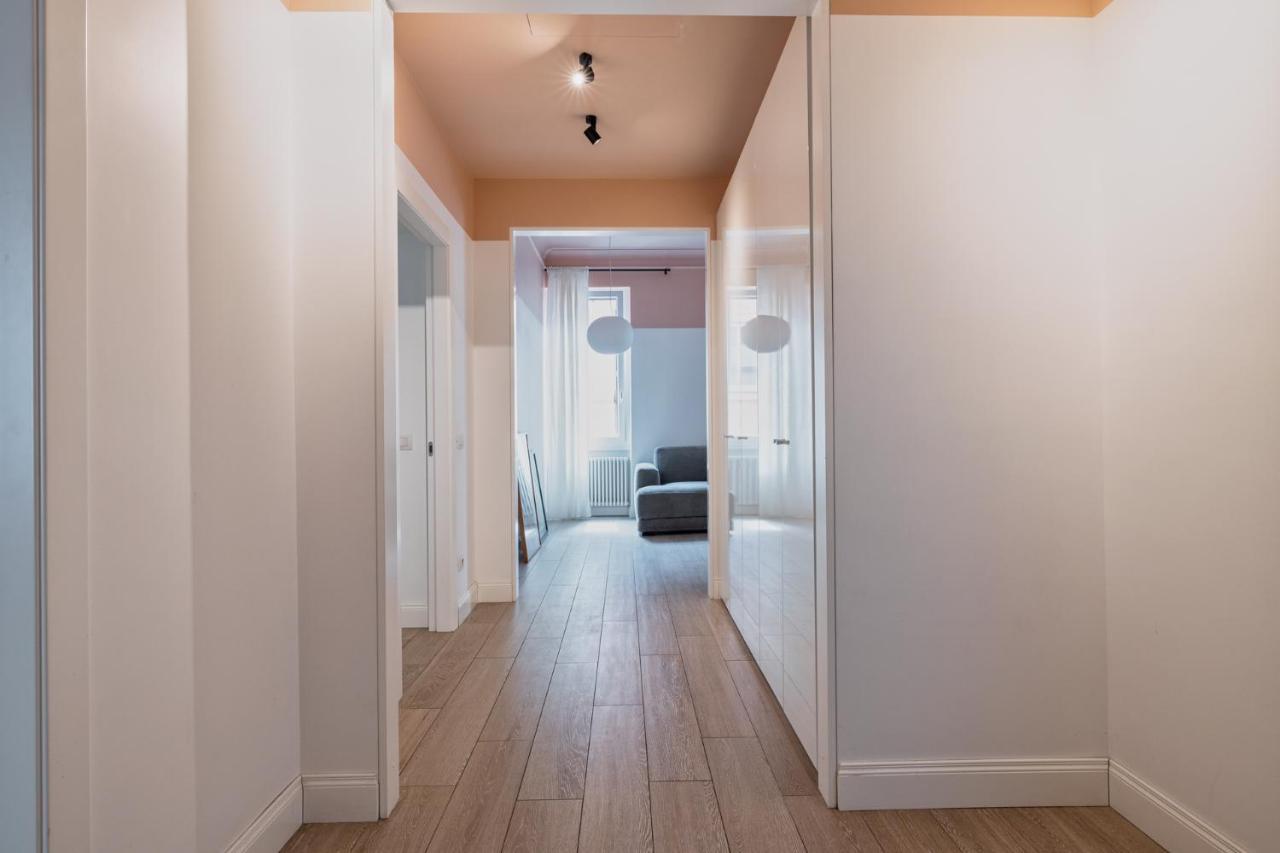 Appartamento Fontana di Trevi!! Comfy&Elegant 2bed 2bath Roma Esterno foto