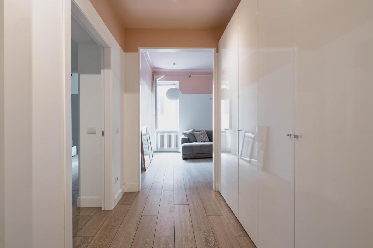 Appartamento Fontana di Trevi!! Comfy&Elegant 2bed 2bath Roma Esterno foto