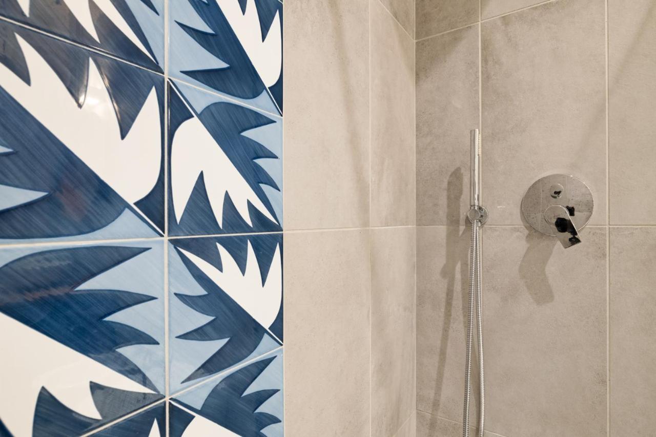 Appartamento Fontana di Trevi!! Comfy&Elegant 2bed 2bath Roma Esterno foto