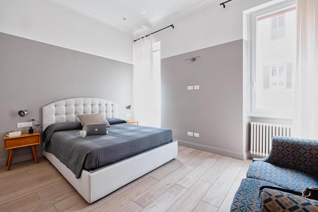 Appartamento Fontana di Trevi!! Comfy&Elegant 2bed 2bath Roma Esterno foto